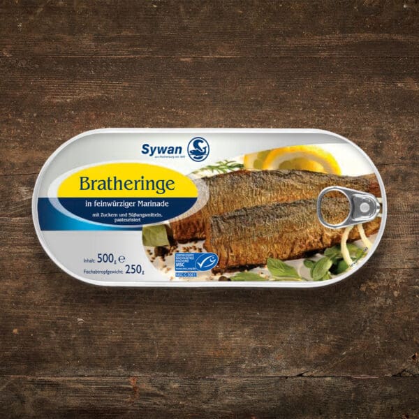 Bratheringe in feinwürziger Marinade von Schwaaner Fischwaren in der Frontansicht