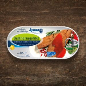 Dose Bratheringsfilet in mediterranem Dressing von Schwaaner Fischwaren in der Frontansicht